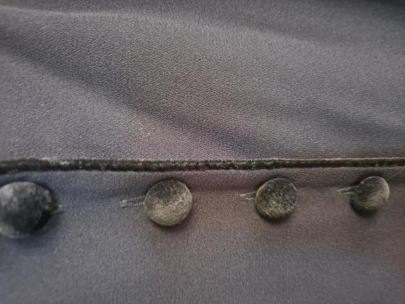 Liz Claiborne  Black With Velour Trim and‎ Buttons Blazer Size 6 - Picture 2 of 5